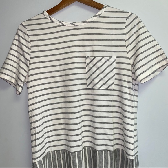 ADORABLE NWT BOUTIQUE DRESS FROM DOE & RAE - large - Picture 2 of 8